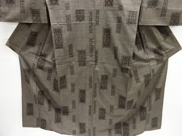  抽象模様織り出し本場泥大島紬着物(5マルキ)